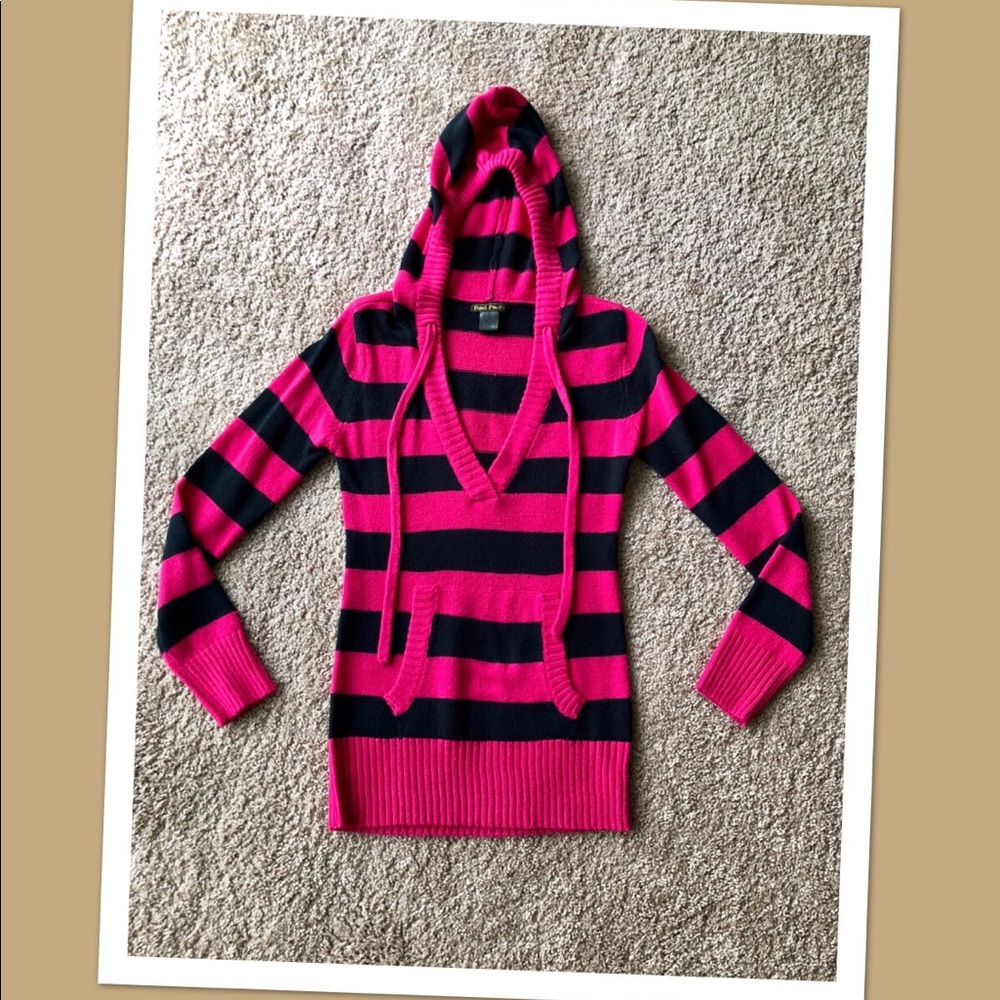 Red Paint sweater